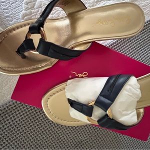 Lilly Pulitzer. McKim Wedge sandals Size 8.5m. True Navy